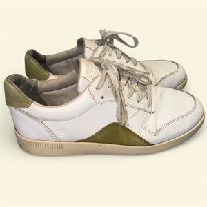 Everlane Unisex Releather Sneakers